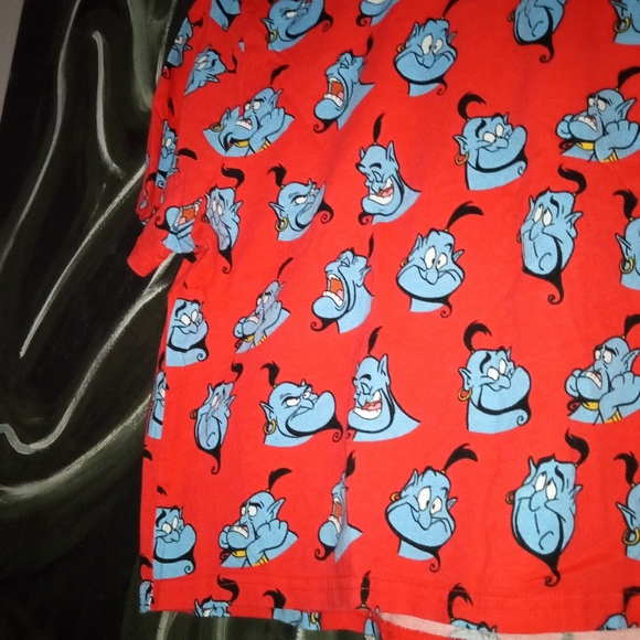 90s Vintage Disney's Aladin cropped tee - Picture 2 of 4